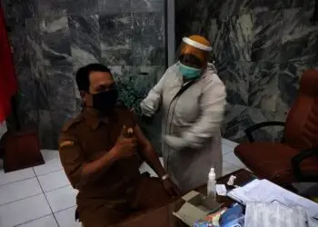 Giliran Staf dan Anggota DPRD Lebak Divaksin Covid-19