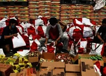 Pengadaan Bansos Covid-19 Diduga Rugikan Negara Rp 2,7 Triliun