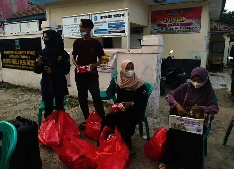 Gamsut Galang Dana dan Bagikan Takjil, Hasilnya Akan Disalurkan Untuk Yatim Piatu