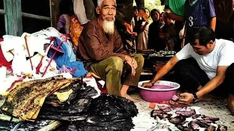 Uang Puluhan Juta dan Motor di Sajira Lebak Ludes Terbakar