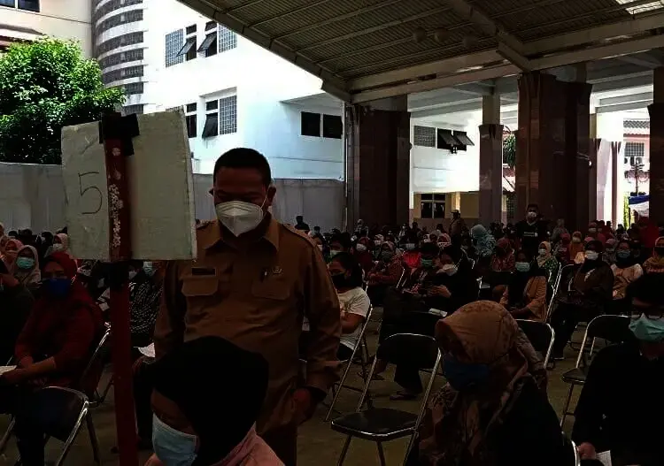 Puasa Hari Pertama, 2.500 Guru Divaksin di Kota Tangerang