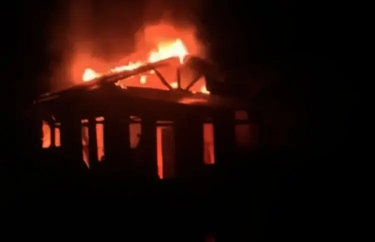 Baru 2 Bulan Diisi, Rumah di Pagelaran Pandeglang Ludes Terbakar