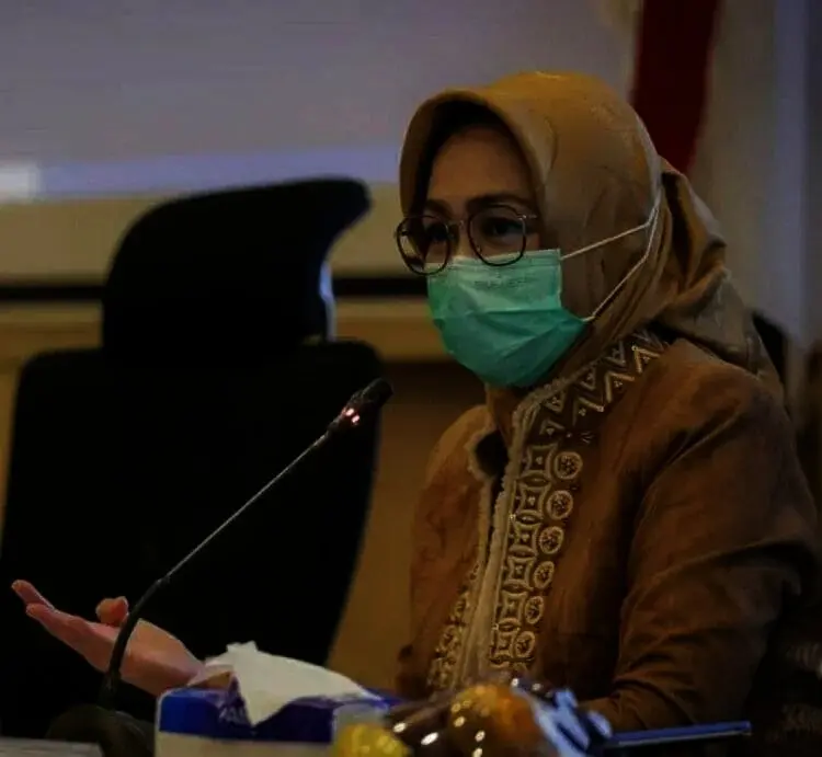 Wali Kota Airin Tunggu 80 Persen Sekolah Siap