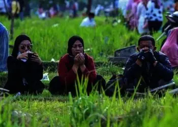 Ziarah ke Makam Covid-19 di Kota Tangerang etap Aman