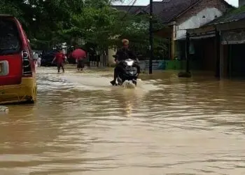 Banjir dan Longsor Hantam Ratusan Rumah di Kabupaten Lebak