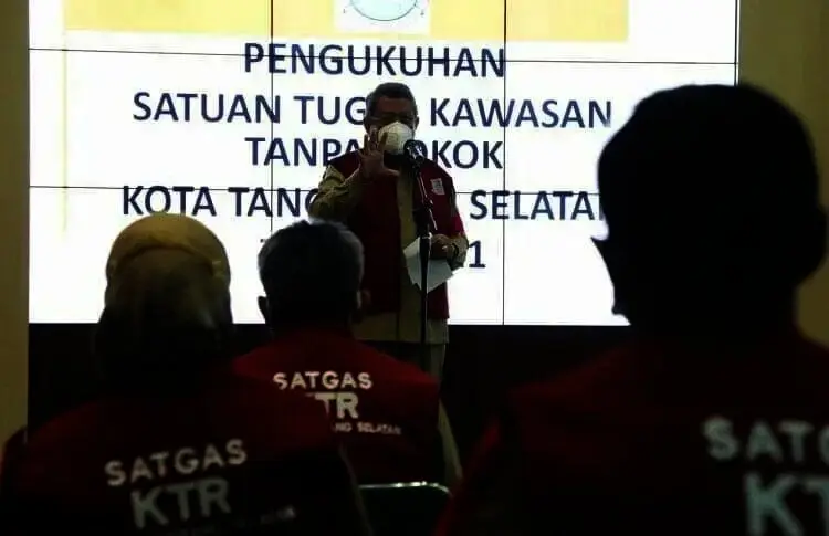 Lindungi Warga Tangsel Dari Asap Rokok, Satgas KTR Dikukuhkan