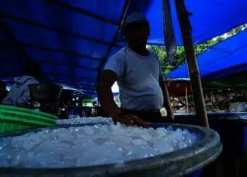 Pendagang Buah Kolang-kaling saat Ramadan