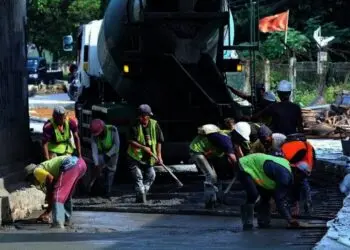 Perbaikan Jalan Marsekal Surya Darma