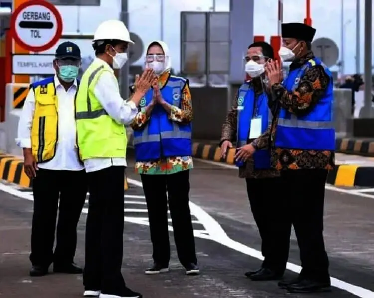 Presiden Jokowi Resmikan Dua Tol Strategis di Tangerang