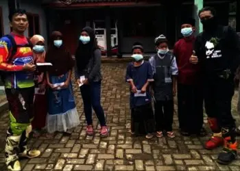 STRAP Santuni Anak Yatim di Banjar Pandeglang