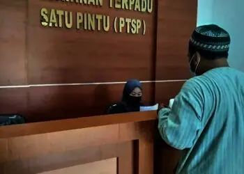 Diduga Selewengkan Dana BST, Warga Lapor Ke Kejaksaan Kabupaten Tangerang