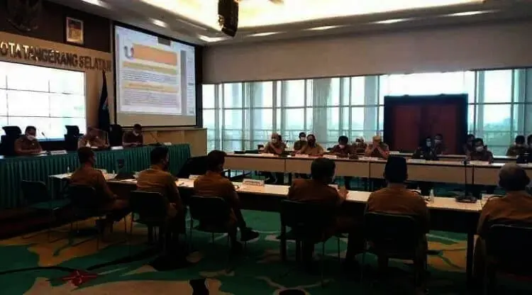 Pimpin Rapat Perdana, Wali Kota Benyamin Soroti Kemampuan ASN
