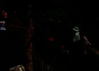 APBD “Tak Berdaya”, Petani Swadaya Perbaiki Irigasi yang Jebol
