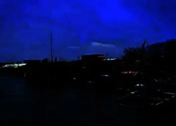 Gelombang Tinggi, Nelayan di Kabupaten Lebak Tak Bisa Melaut 