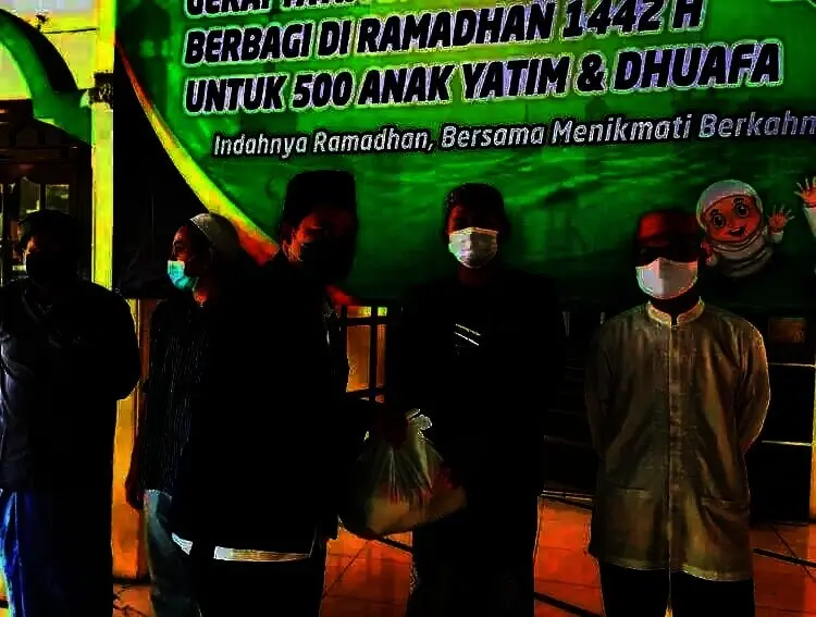 Yayasan GYD Cipondoh Tangerang Berbagi Sembako dan Beasiswa
