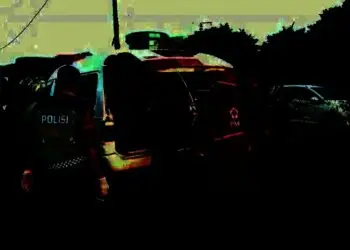 Diseruduk Dump Truck Lalu Ditindas, Perempuan Muda Tewas