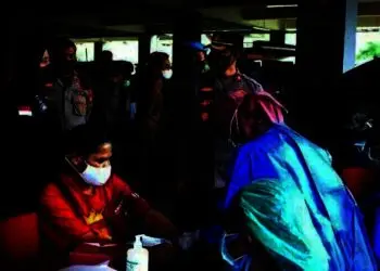 Polres Tangsel Vaksinasi 131 Buruh dan Mahasiswa Tahap Kedua