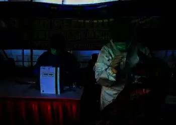 Tes Cepat Antigen Arus Balik Mudik di Pos Pemeriksaan Kebon Nanas