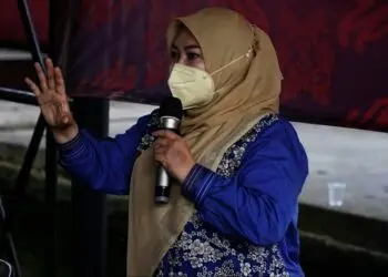 Irna Ingatkan Konflik Pilkades Dapat Ganggu Perekonomian