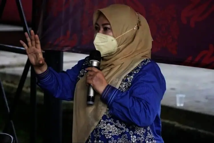 Irna Ingatkan Konflik Pilkades Dapat Ganggu Perekonomian