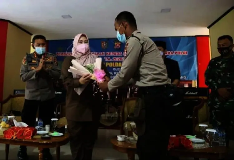 Irna: Siswa Diktukba Polri Calon Pemimpin Masa Depan