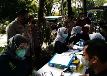 Hingga Akhir Juni, Polres Tangsel Target Vaksin 12.000 Warga