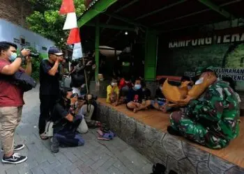 Promosikan Kampung Teras Pancasila dengan Hunting Foto