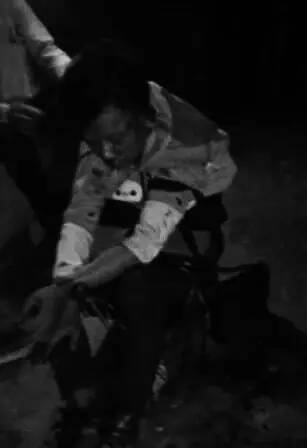 Gagal Membegal Ojek Daring di Neglasari, Pemuda Ini Dihajar Warga