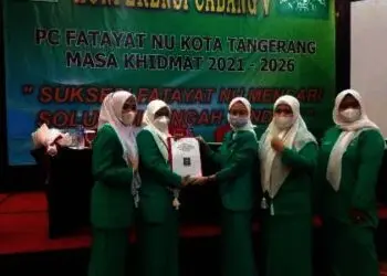 Menawati Pimpin Fatayat NU Kota Tangerang 2021-2026