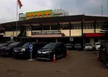 Ruang Isolasi Penuh, Untuk Tangani Pasien Covid-19 RSDP Serang Dirikan Tenda