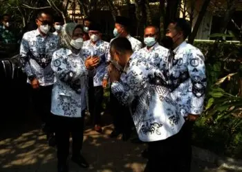 Bupati Serang Minta PGRI Intens Kampanyekan Prokes
