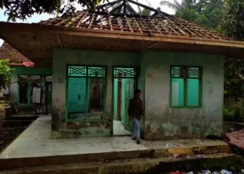 Ditinggal Pemiliknya, Sebuah Rumah Terbakar, Keluarga Korban Masih Mengungsi di Rumah Saudaranya