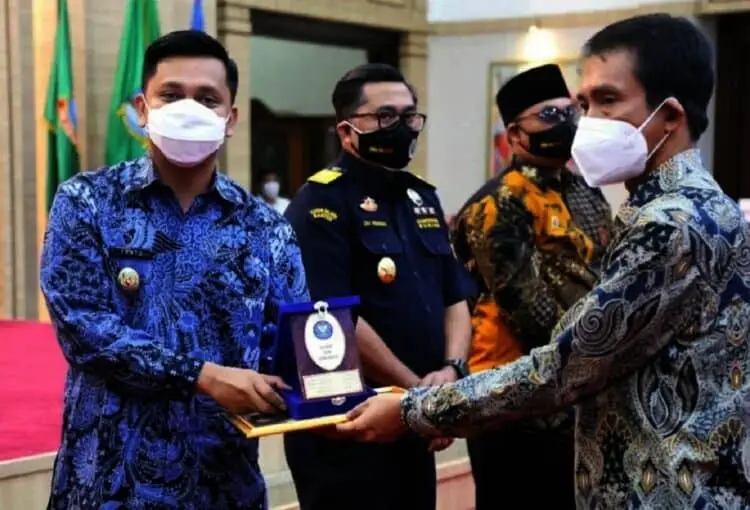 Pemkab Pandeglang Diganjar Penghargaan P4GN dari BNN Banten