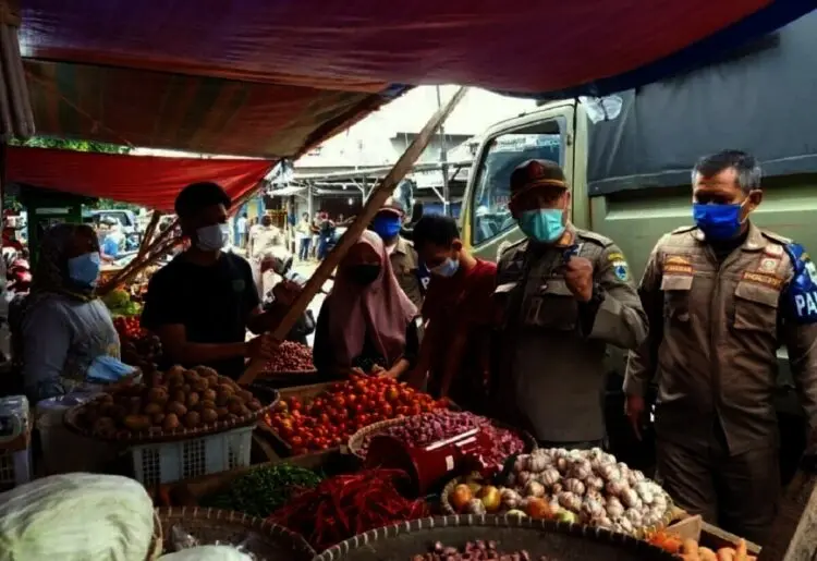 Semrawut, PKL dan Parkir Pasar Ditertibkan di Pasar Pandeglang