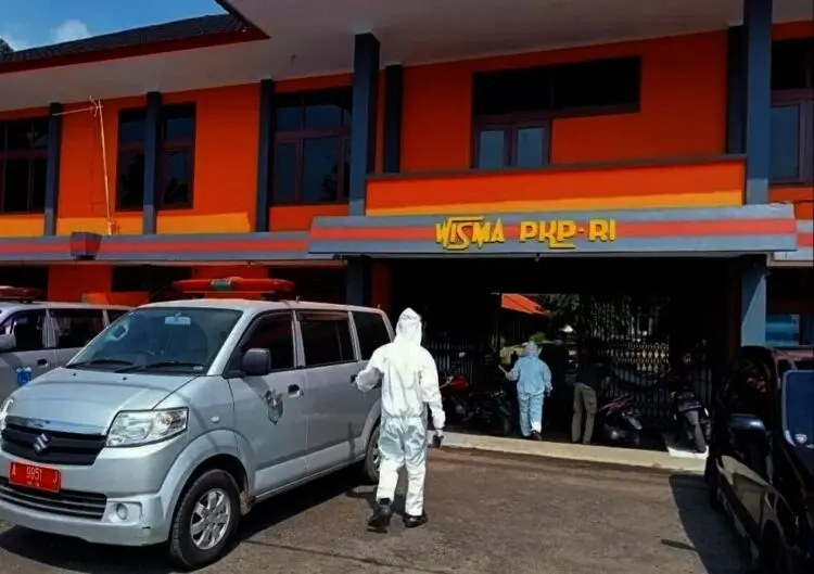 Dikirim Satgas ke Wisma PKPRI, Warga Kadomas Positif Covid-19 Diisolasi 14 Hari