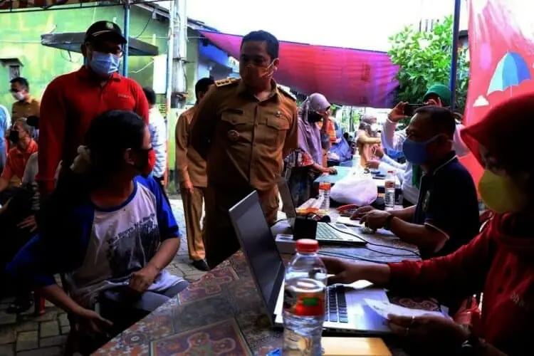 Wali Kota Arief Ajak Masyarakat Umum Ikuti Vaksinasi Covid-19