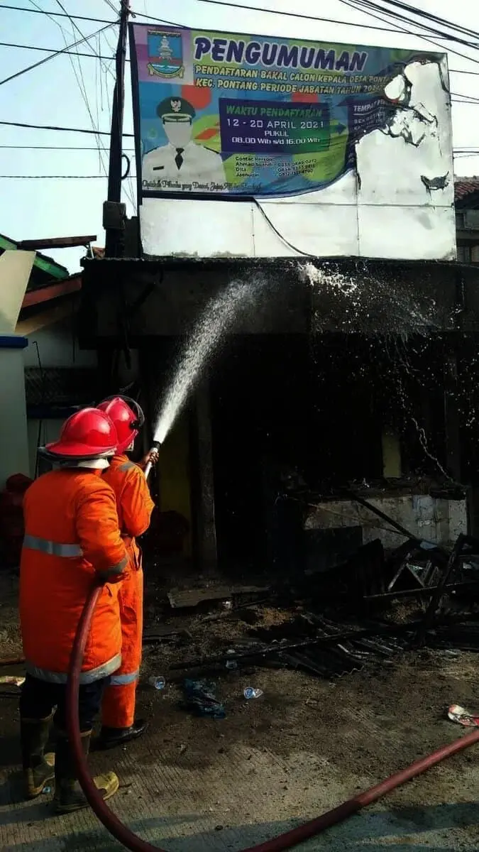 Akibat Tumpahan Bensin, Warung Nasi dan 1 Unit Motor Ludes Terbakar