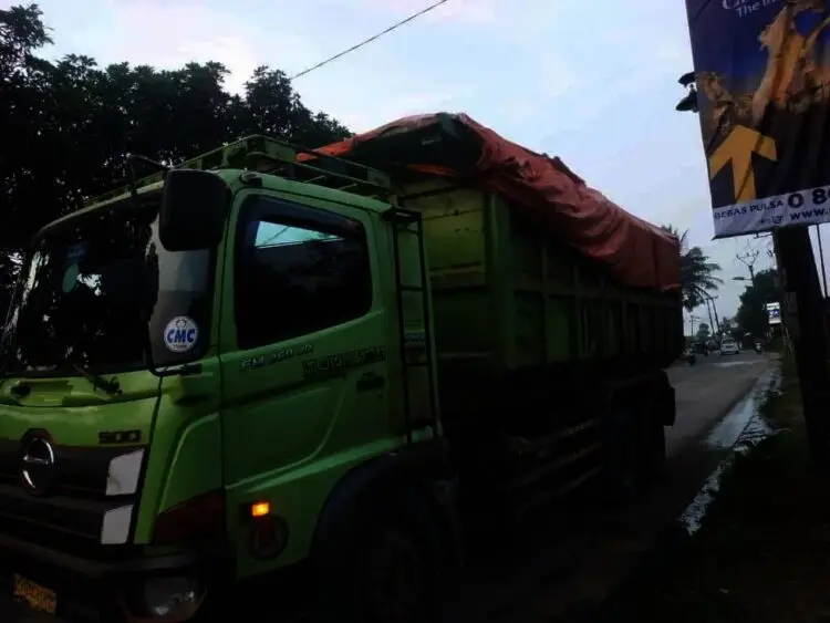 Tabrak Truk Tanah di Solear, Pengendara Tewas di Tempat