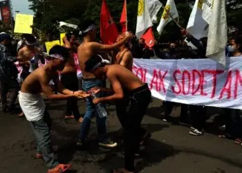 Masyarakat Bantaran Sungai Ciujung Desak Pembangunan Intake Dihentikan