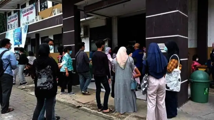 Website PPDB Bermasalah, Orang Tua Murid Geruduk SMAN 2 Kota Tangerang