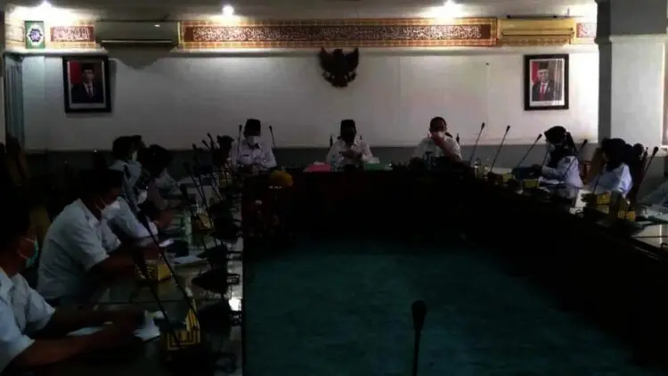 Antisipasi Cluster Pilkades, Seluruh Calon Kades di Kabupaten Serang Wajib Divaksin