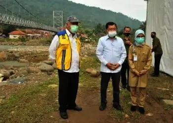 Jusuf Kalla Resmikan Dua Jembatan Gantung di Lebak
