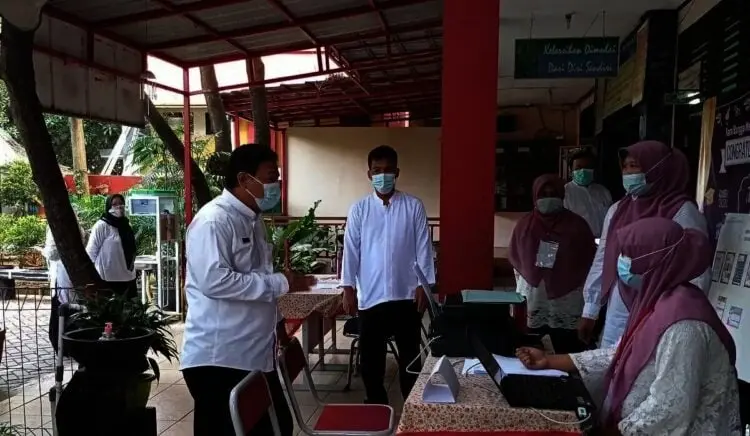 Kota Tangerang Zona Merah, Kadindik Sidak PPDB SD