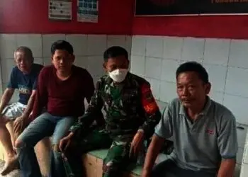 Antisipasi Covid-19, Babinsa Imbau Warga Taati Prokes