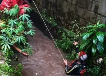 Bocah 10 Tahun di Kota Tangsel Tewas Terseret Arus Drainase