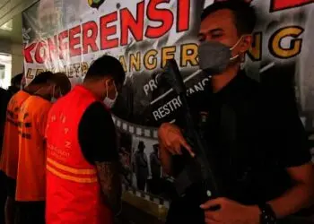 Diupah Rp 15 Juta, Kurir Sabu Bermodus Tempel Ditangkap Polrestro Tangerang Kota