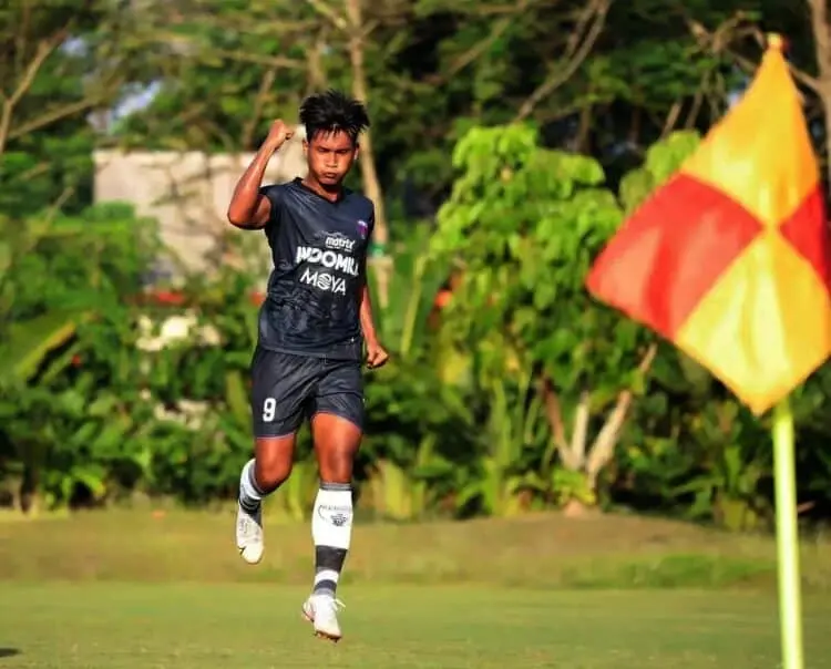Digempur Habis-habisan, Persita Tahan Imbang Borneo FC