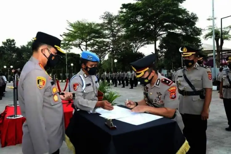 Jabatan Kabag Ops, Kasat Samapta, dan Kabag Log Polresta Tangerang Dikukuhkan