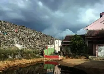 Ini Kisah Tetangga TPA Rawa Kucing yang Jarang Diungkap