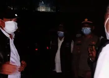 Malam Hari, Sekda Pimpin Sosialisasi PPKM di Citra Raya